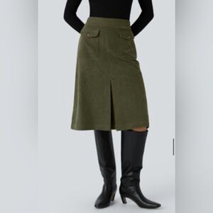 HALARA Olive Green A-Line Midi Skirt with Front Box Pleat